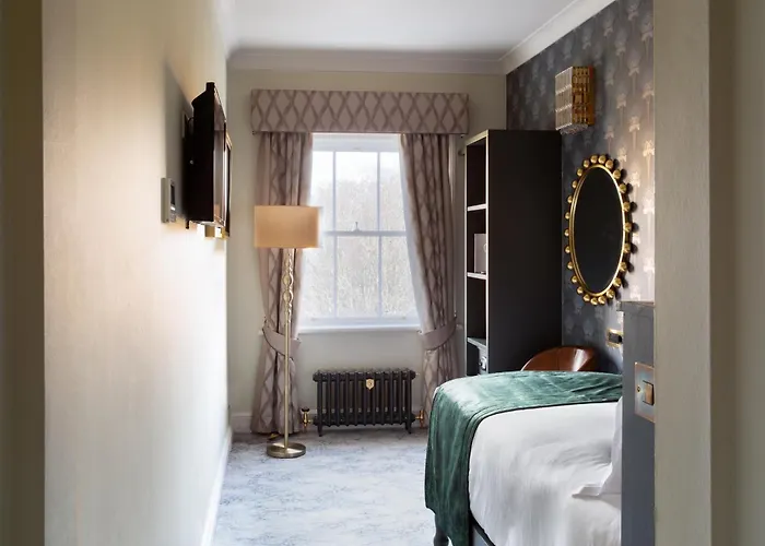 Stauntons On The Hotel 3*