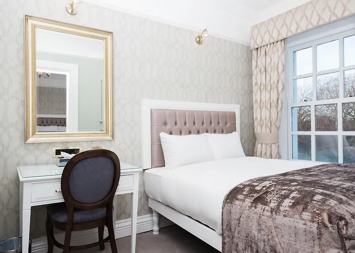 Hotel Stauntons On The Dublin