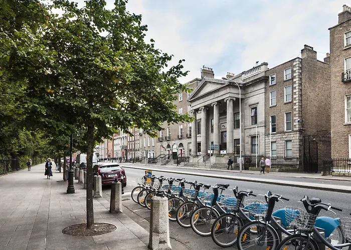 Stauntons On The 3* Dublin