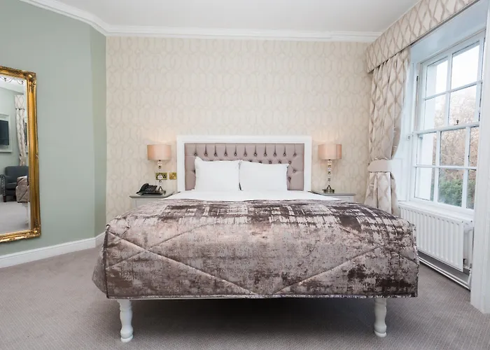 מלון Stauntons On The